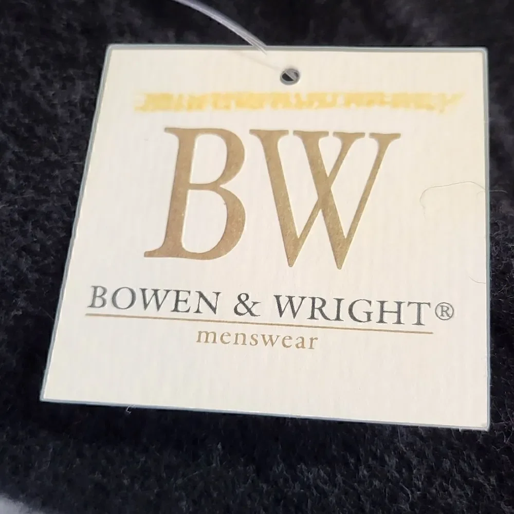 Bowen & Wright Men's 100% Wool Black Sweater